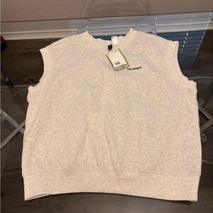 H&M Gray Sweater Vest